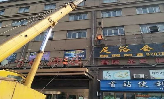 郑州安装较高的门店招牌有什么好的方法？